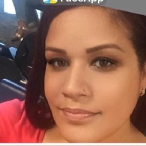 Meet your Posher, Mireya